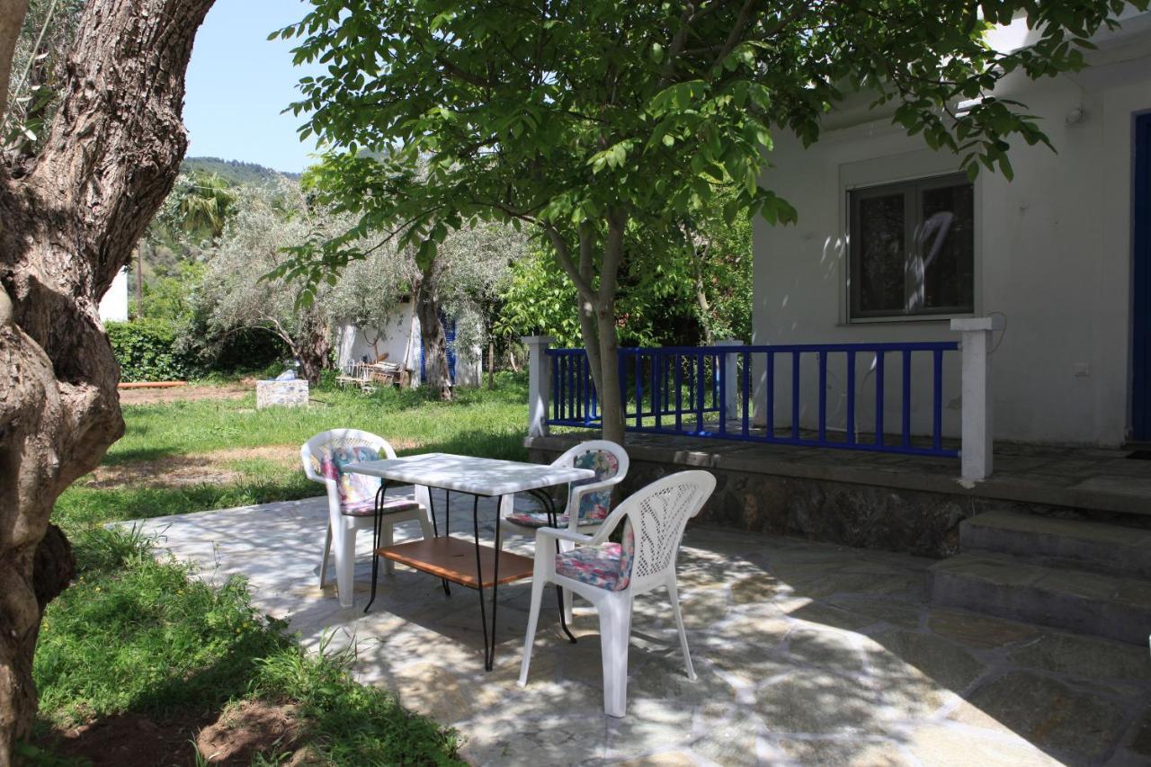 O Pyrgos Accommodations Panormos  エクステリア 写真
